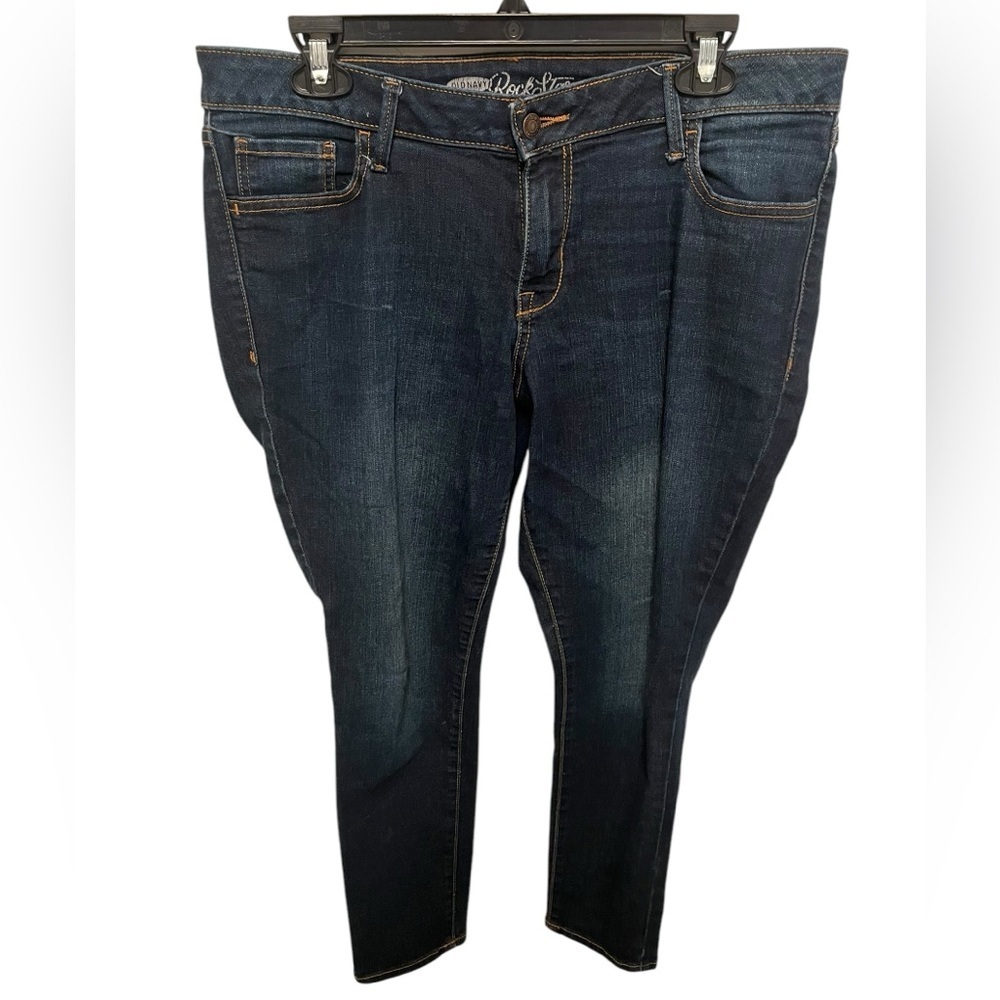 Old Navy, rockstar skinny jeans. EUC